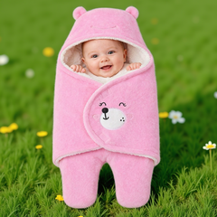 BRANDONN Hooded Smiley Baby Swaddle Blanket (0–9 Months, Pack of 1)