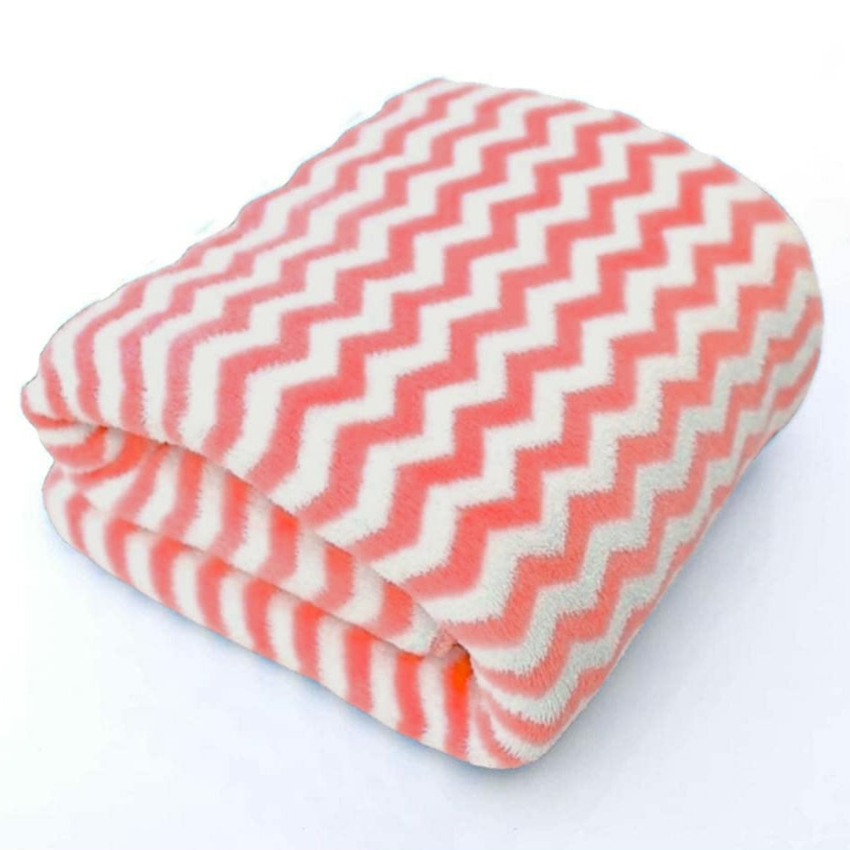 First Kick Luxury Microfiber Bath Baby Towel Super Absorbent, Fade-Resistent, Ultra Soft (Zig-Zag) - L 110 cm x B 50 cm - Beige